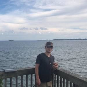 Meet your Posher, Corey